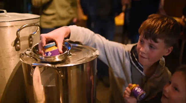 Rheged - Roald Dahl sweet machine in action